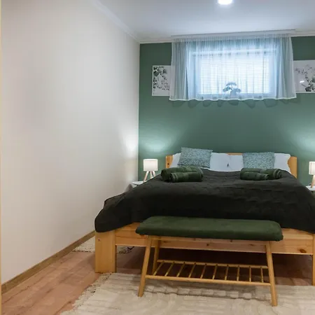 Botanika Zsalya Es Rozmaring Apartment